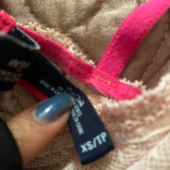 Bundle - Picture 4 of 7